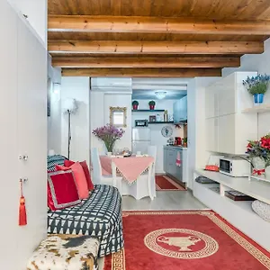 Diana Romantic Loft Apartamento Roma